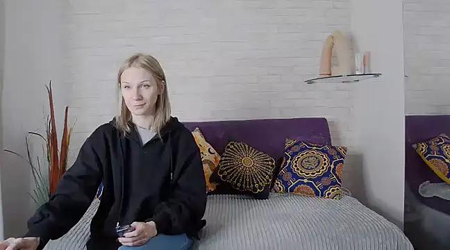 AmaliaMao from StripChat