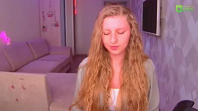 AmaliaQueen from StripChat