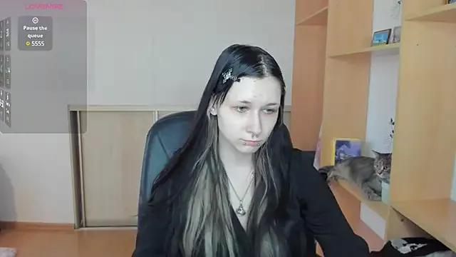 Explore our live girls sluts from our Custom and Multi clubs and checkout exclusive access to highly interactive content, such as shape, hair, titties, pussy type and many more.