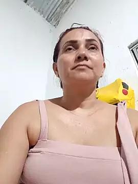 Amanda39 from StripChat is Freechat