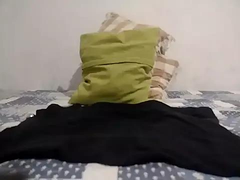amanda69br from StripChat