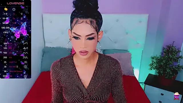 Amanda_bigx from StripChat