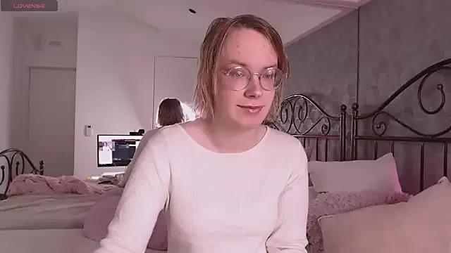 Amanda_Butlerr from StripChat