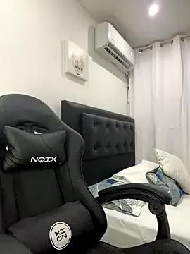 Amanda_ebrat from StripChat is Freechat