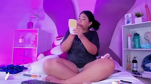 Amanda_Moore from StripChat