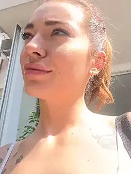 AmandaBryce from StripChat is Freechat