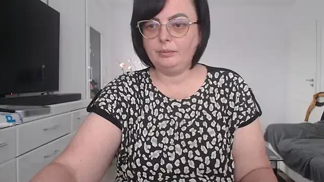 Amandamuller1982 from StripChat is Freechat