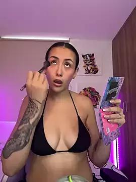 amara_cruz2 from StripChat