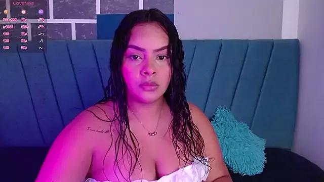 Amaranta_carey from StripChat is Freechat