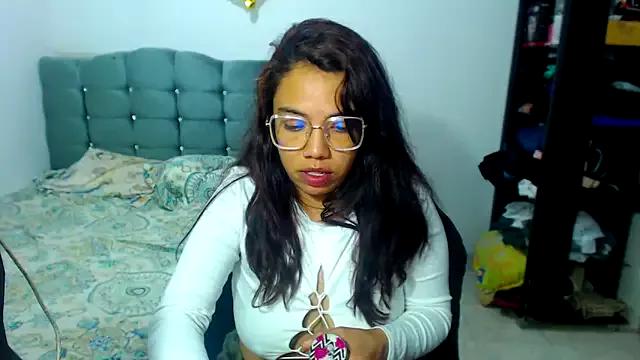 AmaraRoberts420 from StripChat