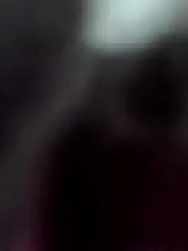 Amazing-kissing webcams show profile image 