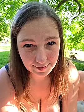 AmazingCurvy from StripChat