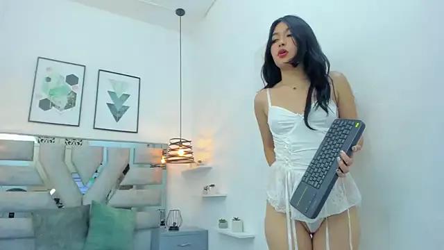 Ambar_Cullen webcams show profile image 