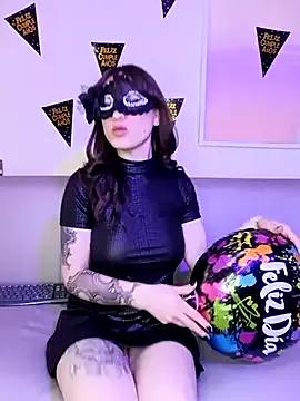 Explore our live girls sluts from our Custom and Multi clubs and checkout exclusive access to highly interactive content, such as shape, hair, titties, pussy type and many more.