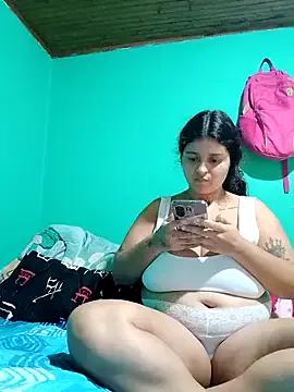 Explore our live girls sluts from our Custom and Multi clubs and checkout exclusive access to highly interactive content, such as shape, hair, titties, pussy type and many more.