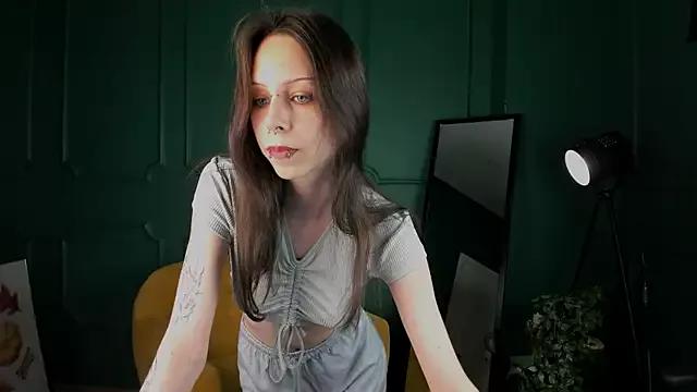 Explore our live girls sluts from our Custom and Multi clubs and checkout exclusive access to highly interactive content, such as shape, hair, titties, pussy type and many more.