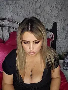 Amber_EyesX from StripChat is Freechat