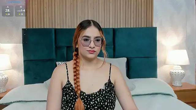 Amber_kiss_ from StripChat is Freechat