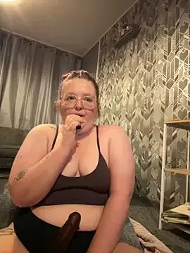 Explore our live girls sluts from our Custom and Multi clubs and checkout exclusive access to highly interactive content, such as shape, hair, titties, pussy type and many more.