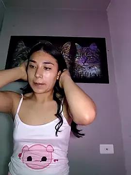 AmberGold- from StripChat is Freechat