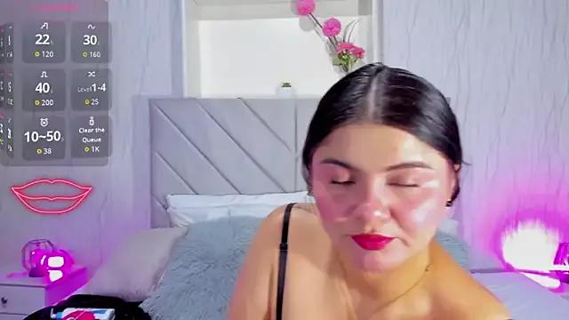 AmberSinner from StripChat is Freechat