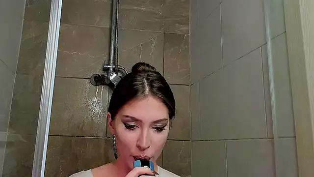 Explore our live girls sluts from our Custom and Multi clubs and checkout exclusive access to highly interactive content, such as shape, hair, titties, pussy type and many more.