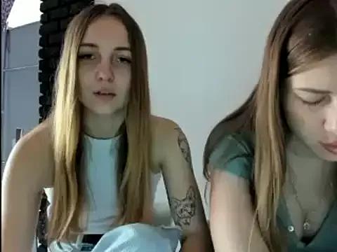 amelia_gold9 from StripChat is Freechat