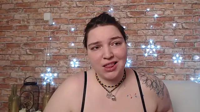Explore our live girls sluts from our Custom and Multi clubs and checkout exclusive access to highly interactive content, such as shape, hair, titties, pussy type and many more.