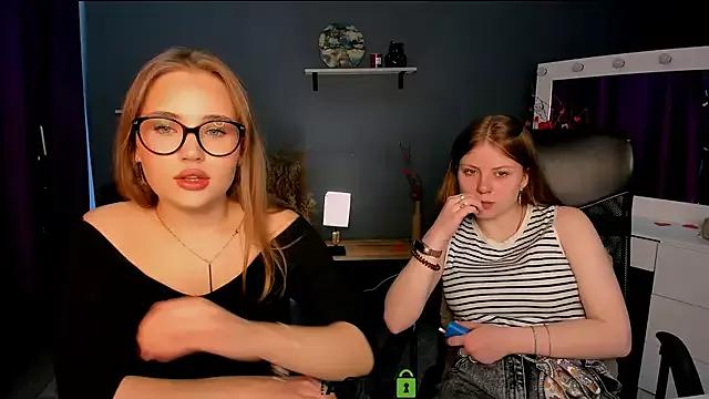 Explore our live girls sluts from our Custom and Multi clubs and checkout exclusive access to highly interactive content, such as shape, hair, titties, pussy type and many more.