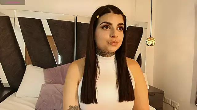 amelie__grace from StripChat is Freechat