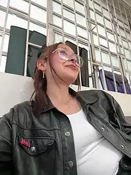 Amelie_bss webcams show profile image 