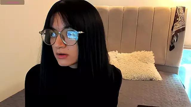 AmelieSatoo webcams show profile image 