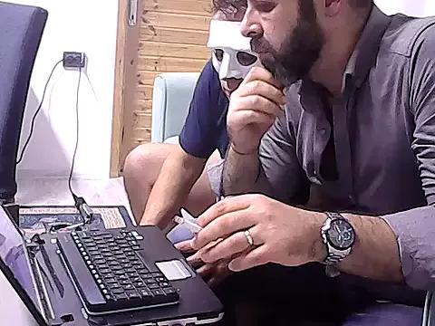 Explore our live girls sluts from our Custom and Multi clubs and checkout exclusive access to highly interactive content, such as shape, hair, titties, pussy type and many more.