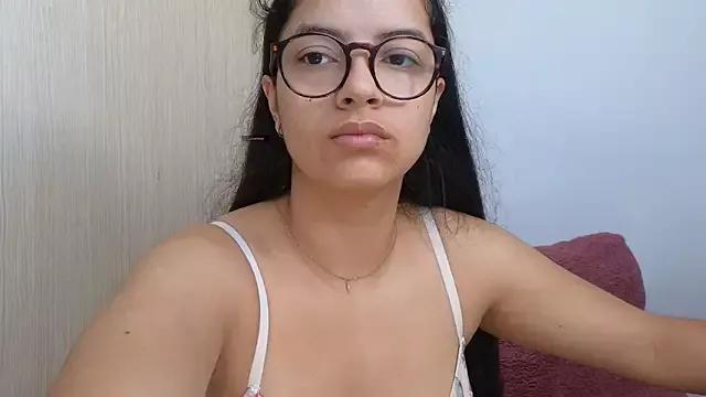 Ammelie from StripChat