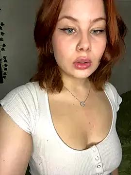 AmmyRich1 from StripChat
