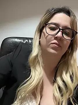 amooraaamoon from StripChat