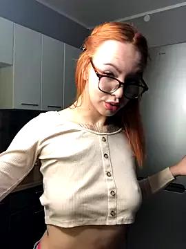 Amore_Mia_ from StripChat is Freechat