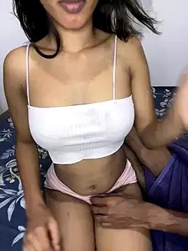 Photos of AMY_2006 from StripChat is Freechat