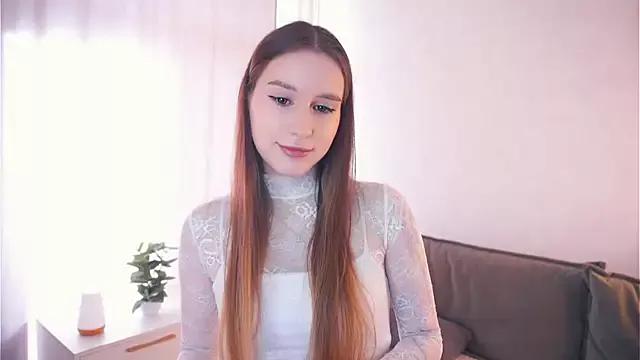 AmyMainer from StripChat