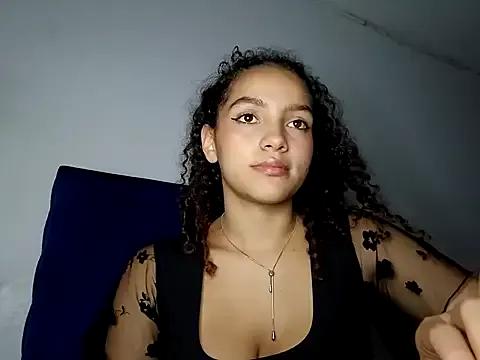 Ana_curlie from StripChat