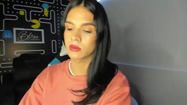 ana_danielaa from StripChat