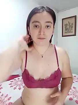 Explore our live girls sluts from our Custom and Multi clubs and checkout exclusive access to highly interactive content, such as shape, hair, titties, pussy type and many more.