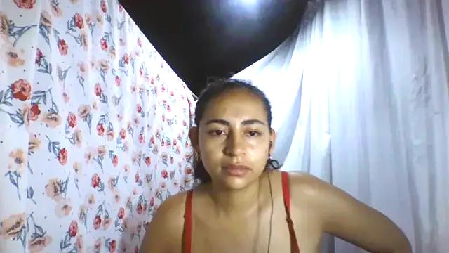 Anabelhotxx16 from StripChat