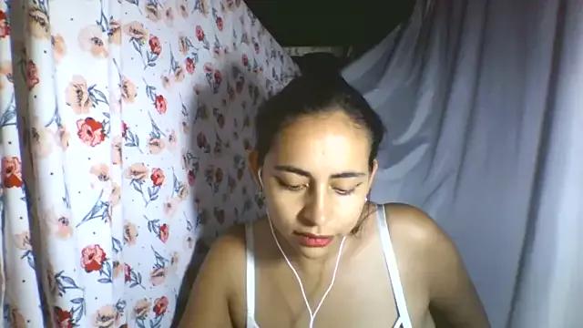 Anabelhotxx16 from StripChat