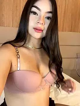 AnabelleRay from StripChat is Freechat