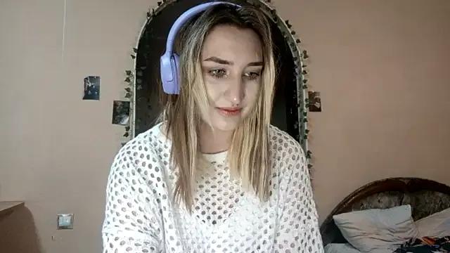 Anabree from StripChat is Freechat