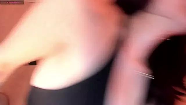 AnaDurant from StripChat