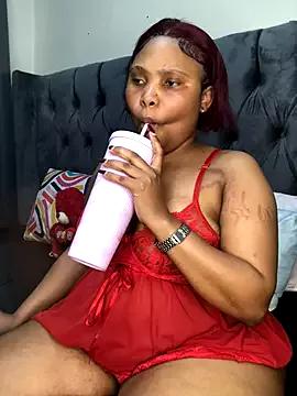 Anaelle24 from StripChat