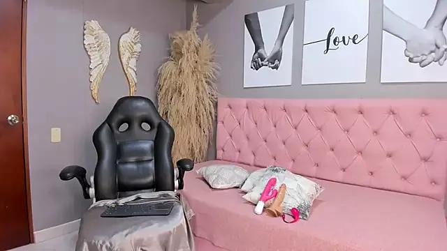 Anahi_falcon from StripChat