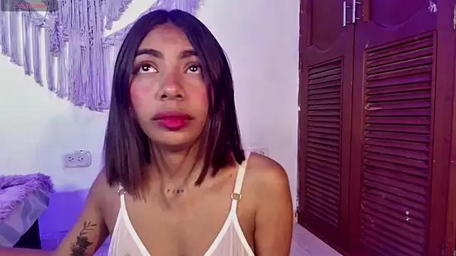 anais_tgn from StripChat